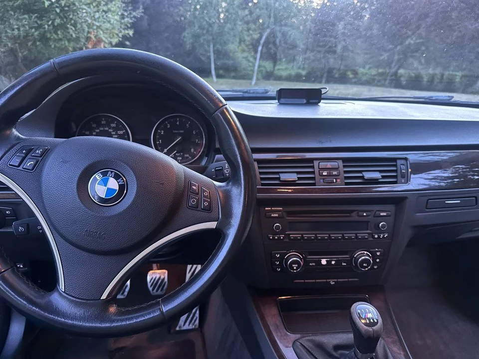 2011 BMW E92 3 Series Coupe - Image 9 of 12