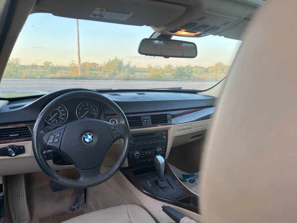 2011 BMW E90 3 Series Sedan - Image 9 of 9