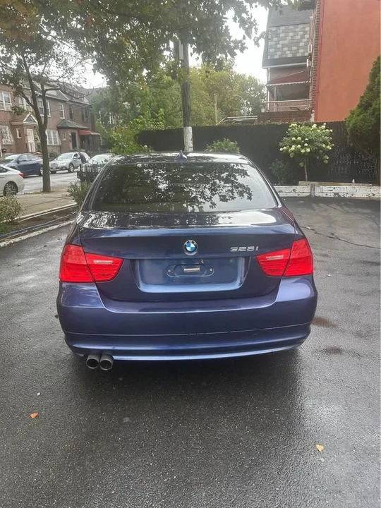 2011 BMW E90 3 Series Sedan - Image 9 of 16