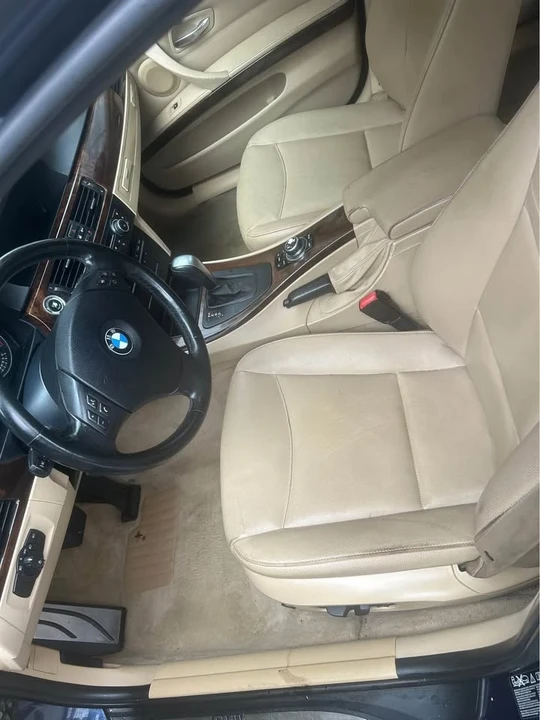 2011 BMW E90 3 Series Sedan - Image 10 of 16