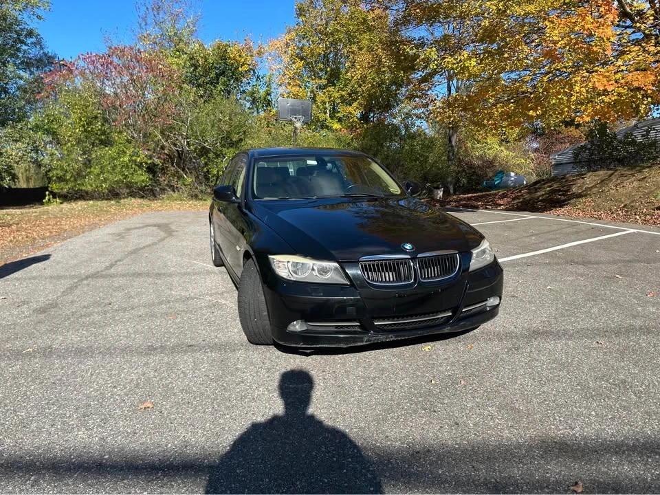 2011 BMW E90 3 Series Sedan - Image 6 of 7
