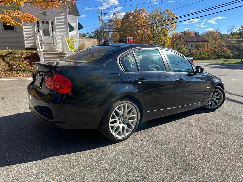 2011 BMW E90 3 Series Sedan - Image 3 of 7