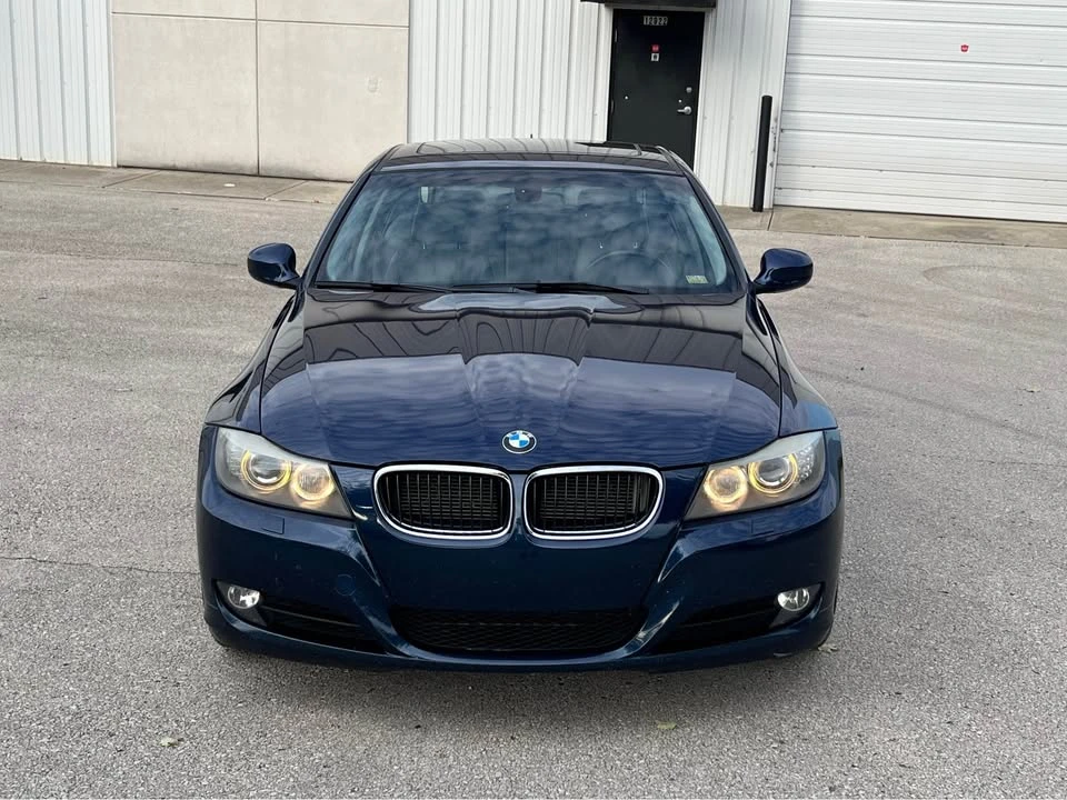 2011 BMW E90 3 Series Sedan - Image 3 of 12
