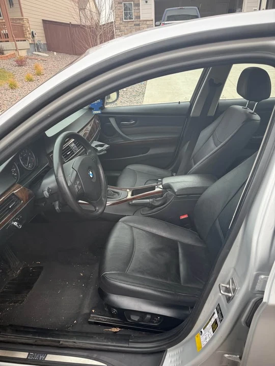 2011 BMW E90 3 Series Sedan - Image 6 of 11