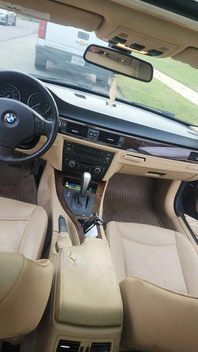 2011 BMW E90 3 Series Sedan - Image 8 of 8
