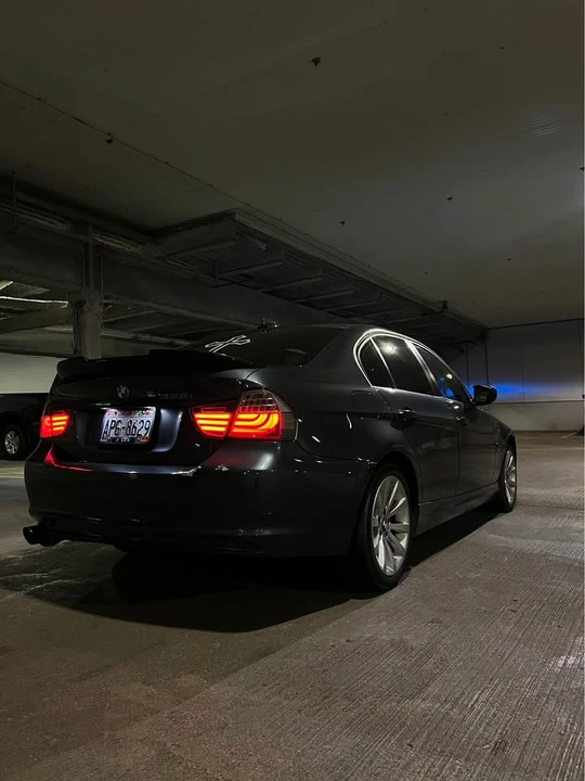 2011 BMW E90 3 Series Sedan - Image 5 of 13