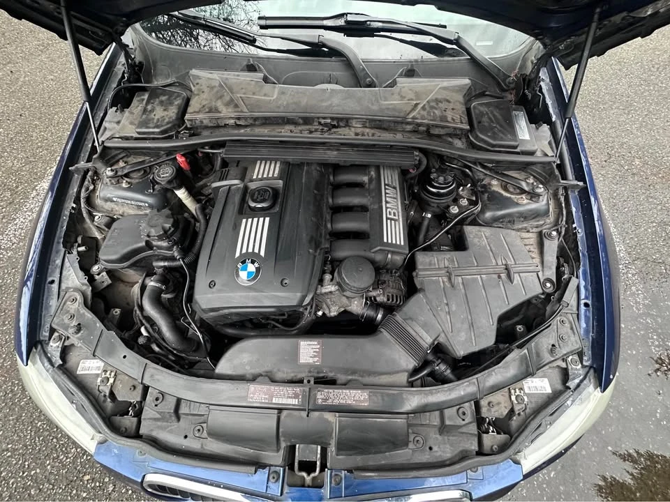 2011 BMW E90 3 Series Sedan - Image 11 of 13