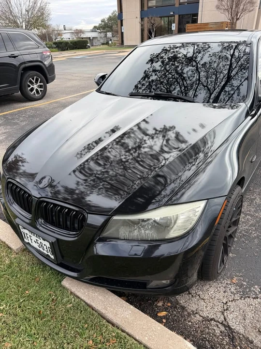 2011 BMW E90 3 Series Sedan - Image 5 of 12