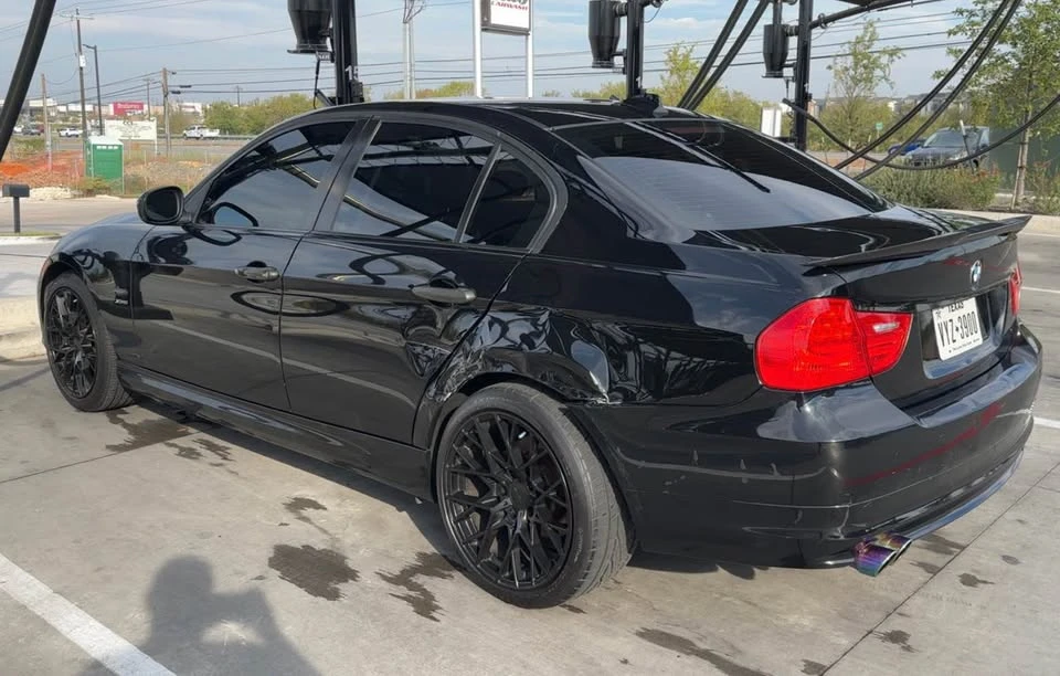 2011 BMW E90 3 Series Sedan - Image 11 of 12