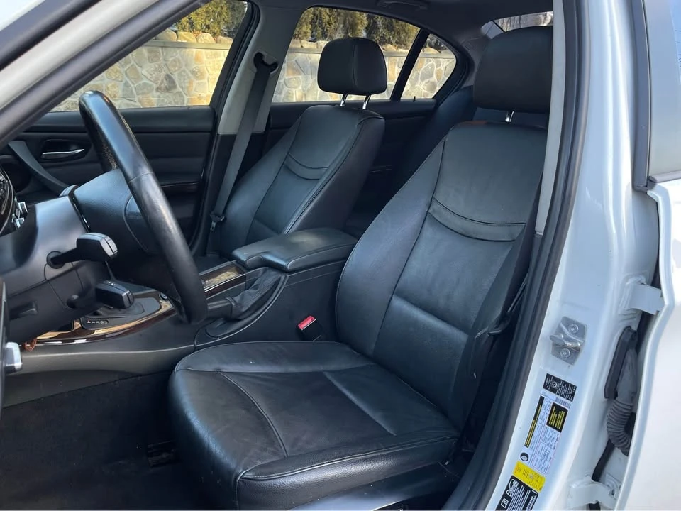 2011 BMW E90 3 Series Sedan - Image 12 of 19