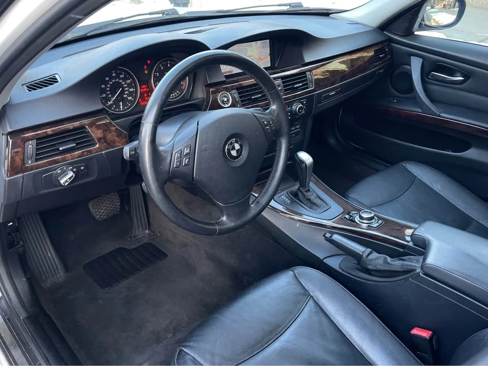 2011 BMW E90 3 Series Sedan - Image 11 of 19