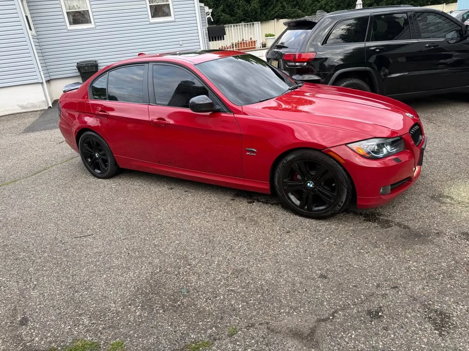 2011 BMW E90 3 Series Sedan - Image 2 of 10