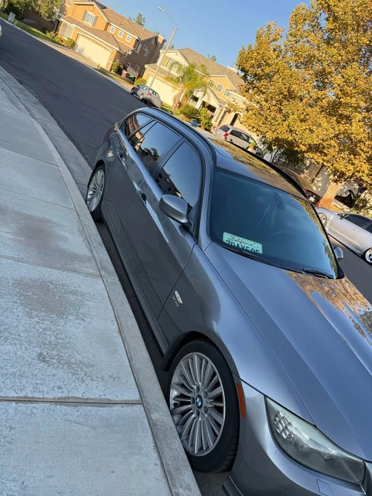 2011 BMW E91 3 Series Touring - Image 2 of 5