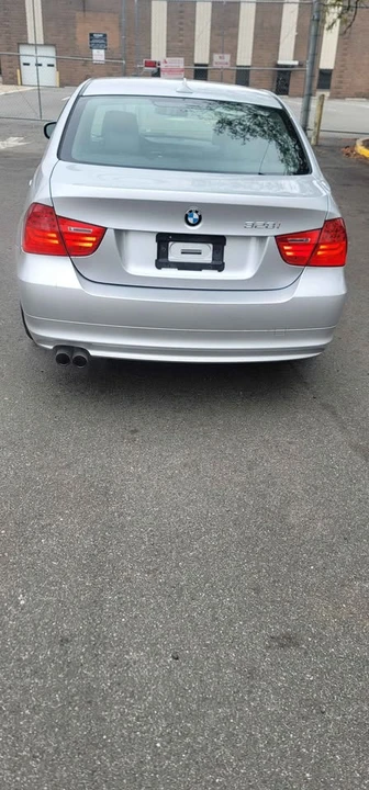 2011 BMW E90 3 Series Sedan - Image 2 of 16