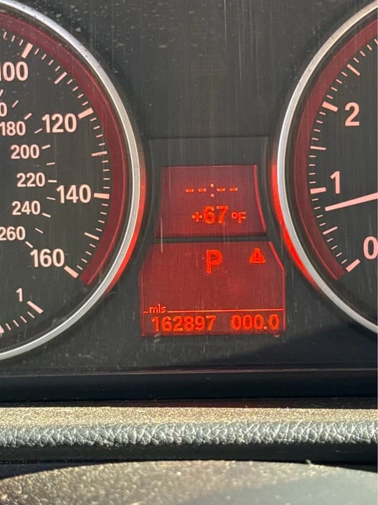 2011 BMW E90 335i Sedan - Image 11 of 17