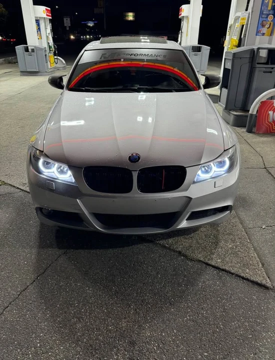 2011 BMW E90 335i Sedan - Image 2 of 11