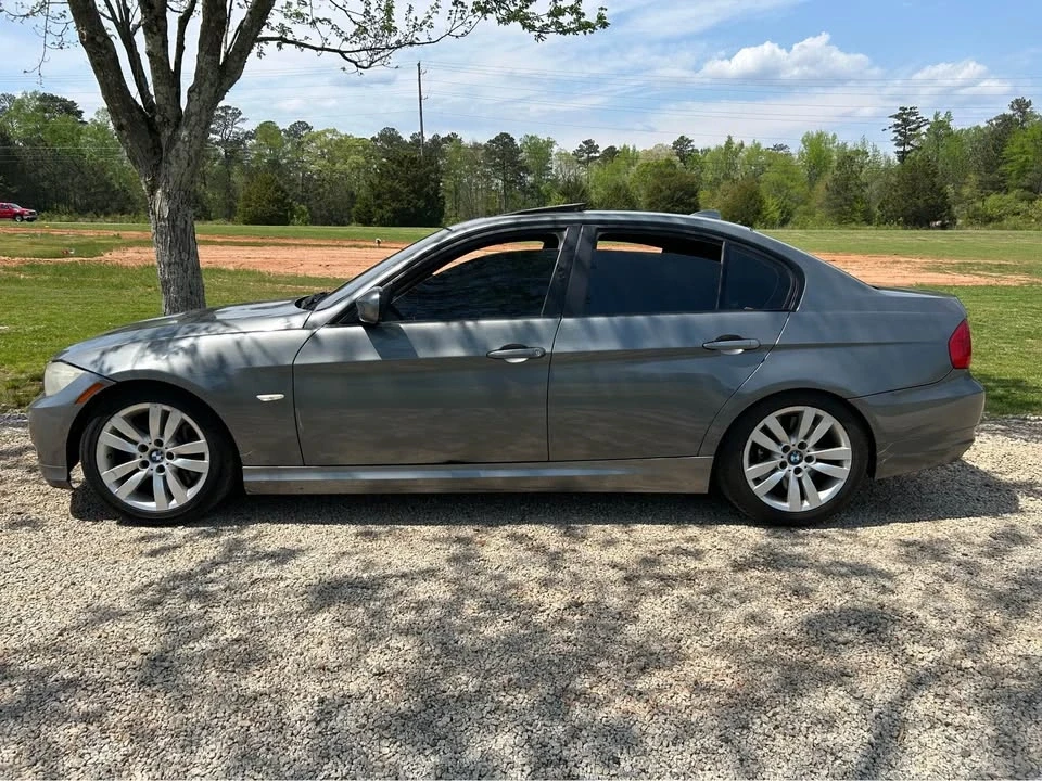 2011 BMW E90 335i Sedan - Image 11 of 13