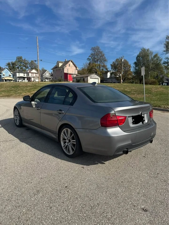 2011 BMW E90 335i Sedan - Image 4 of 5