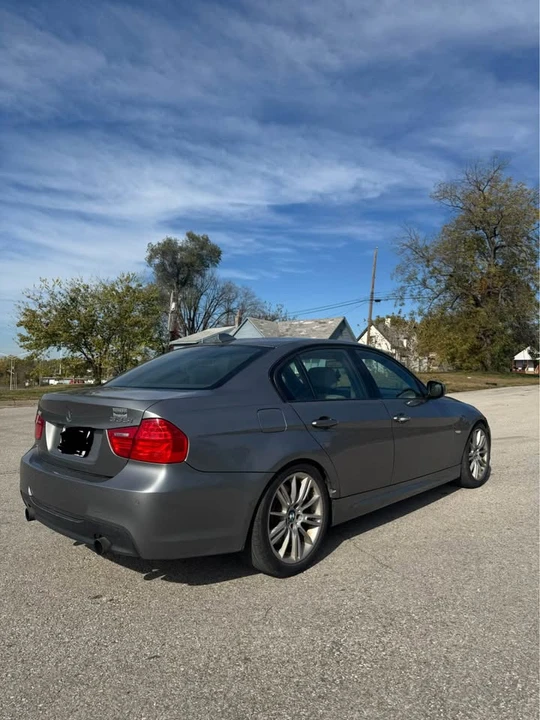 2011 BMW E90 335i Sedan - Image 3 of 5
