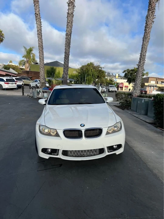 2011 BMW E90 335i Sedan - Image 3 of 12