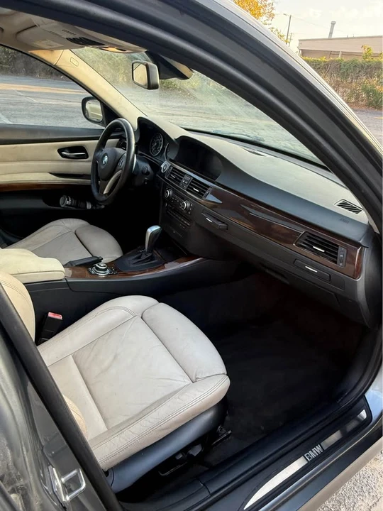 2011 BMW E90 335i Sedan - Image 5 of 10
