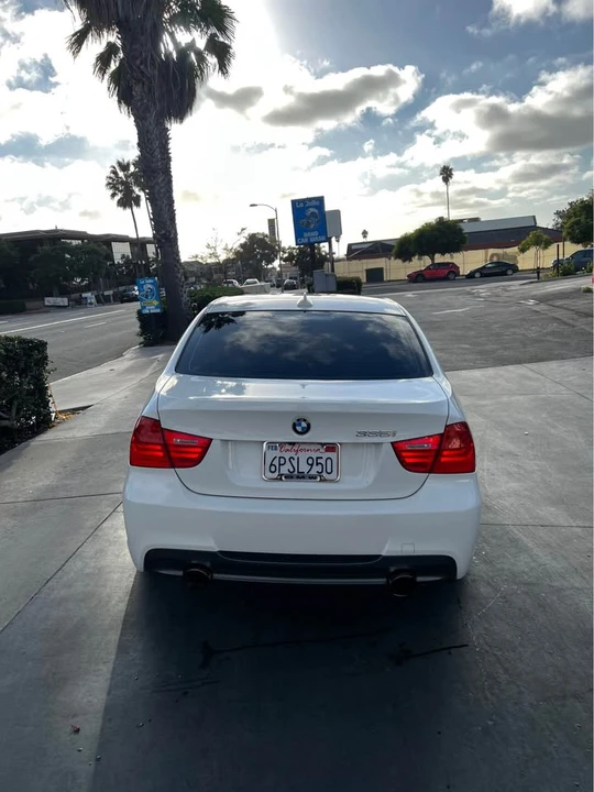 2011 BMW E90 335i Sedan - Image 9 of 12