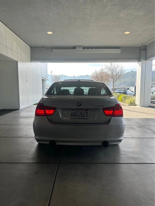 2011 BMW E90 335i Sedan - Image 3 of 9