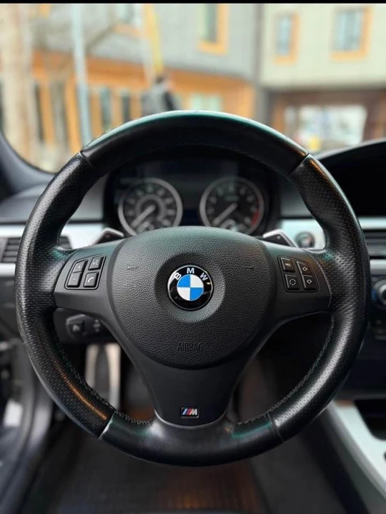 2011 BMW E90 335i Sedan - Image 8 of 16