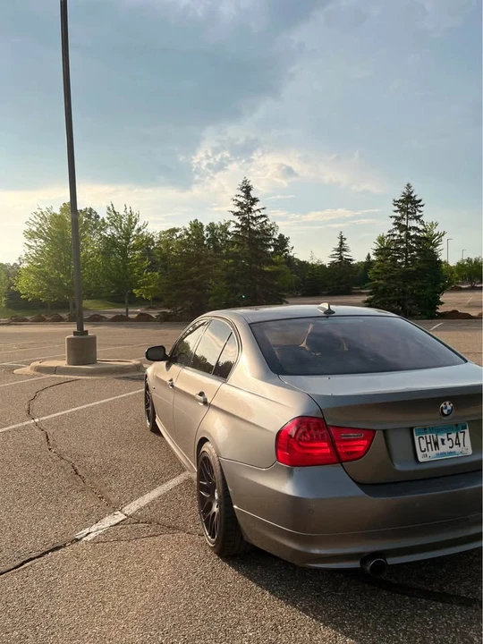 2011 BMW E90 335i Sedan - Image 3 of 7