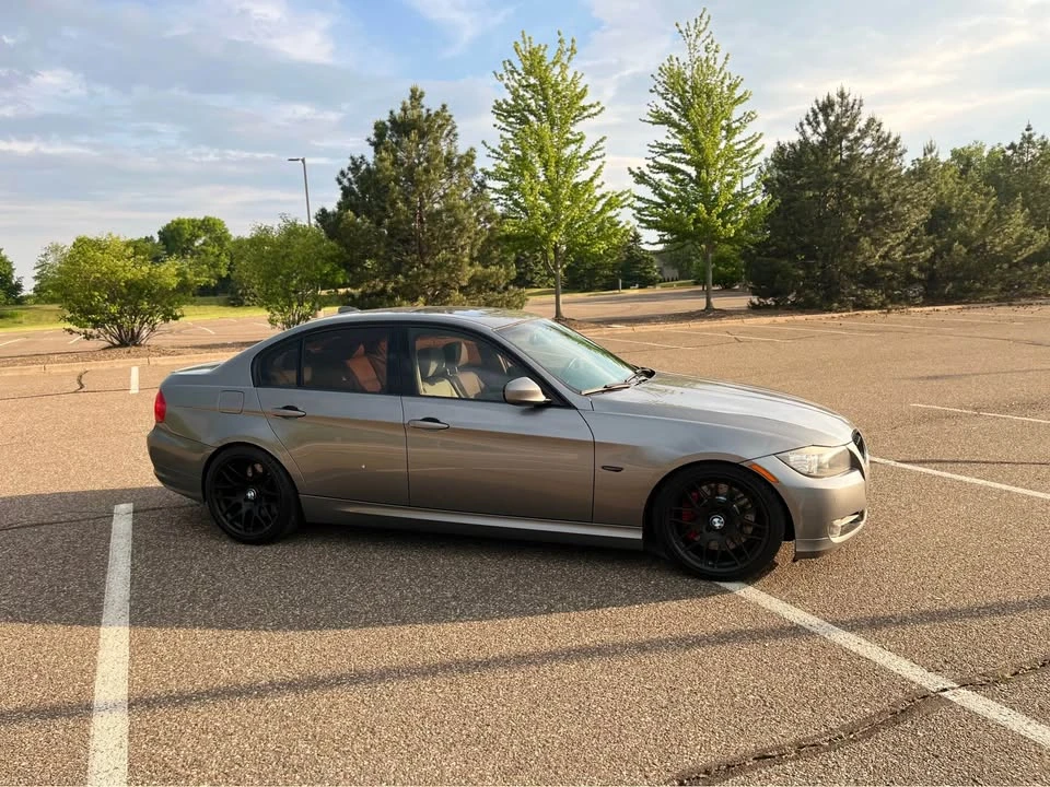 2011 BMW E90 335i Sedan - Image 2 of 7
