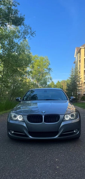 2011 BMW E90 335i Sedan - Image 4 of 7