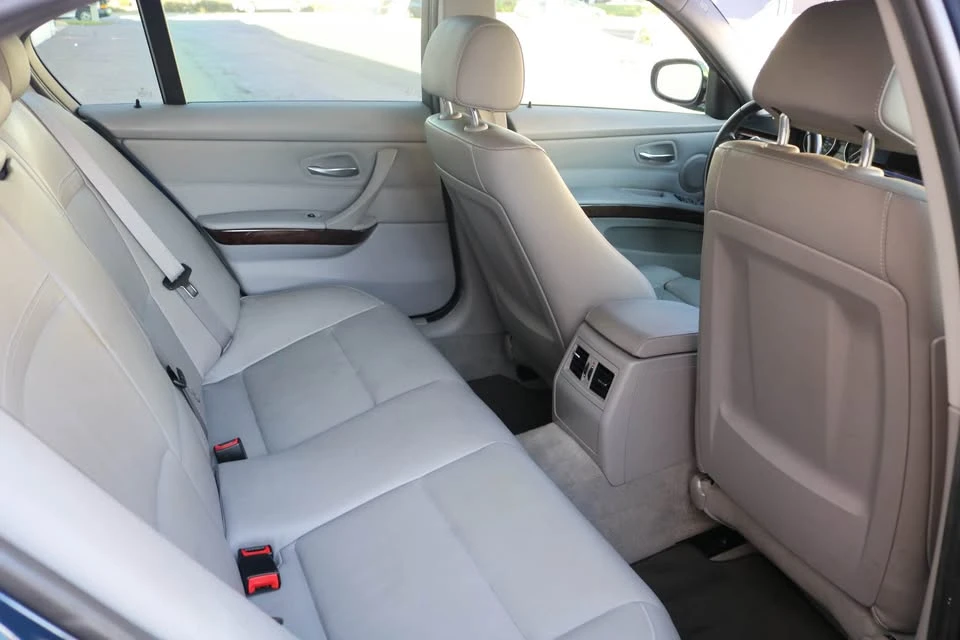 2011 BMW E90 335i Sedan - Image 8 of 13
