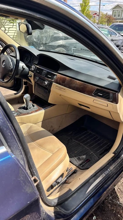 2011 BMW E90 335i Sedan - Image 9 of 13