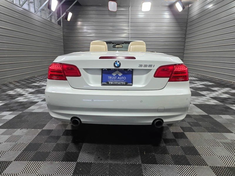 2011 BMW E93 335i Convertible - Image 6 of 20