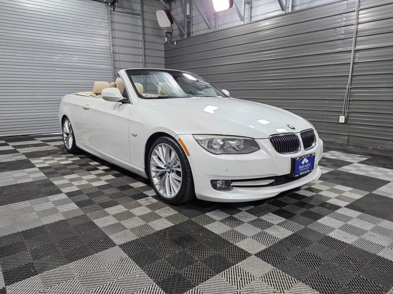 2011 BMW E93 335i Convertible - Image 4 of 20