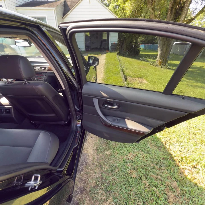 2011 BMW E90 335i Sedan - Image 4 of 8