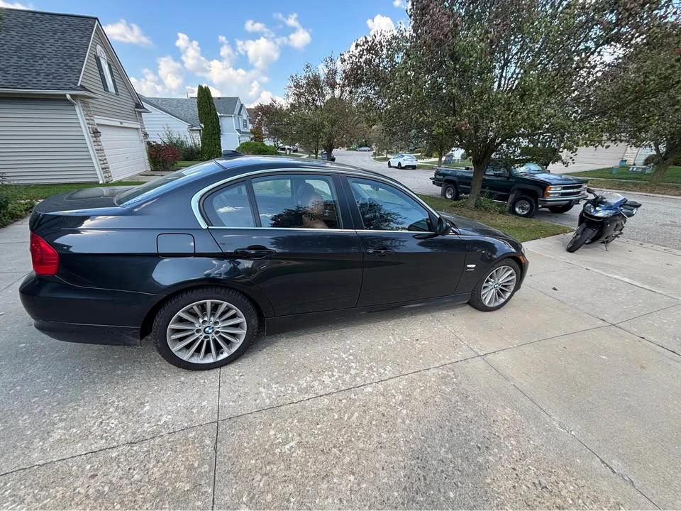 2011 BMW E90 335i Sedan - Image 5 of 7