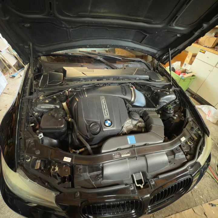 2011 BMW E90 335i Sedan - Image 6 of 8