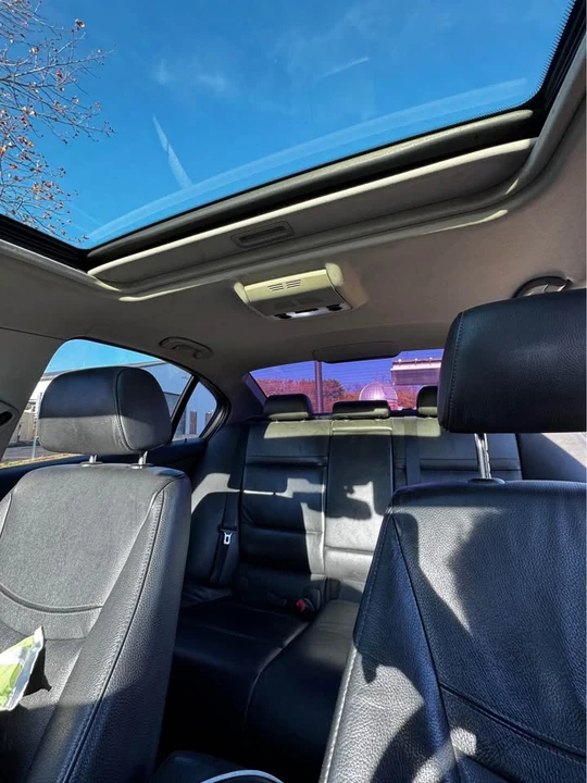 2011 BMW E90 335i Sedan - Image 14 of 16