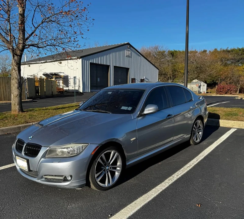 2011 BMW E90 335i Sedan - Image 2 of 16