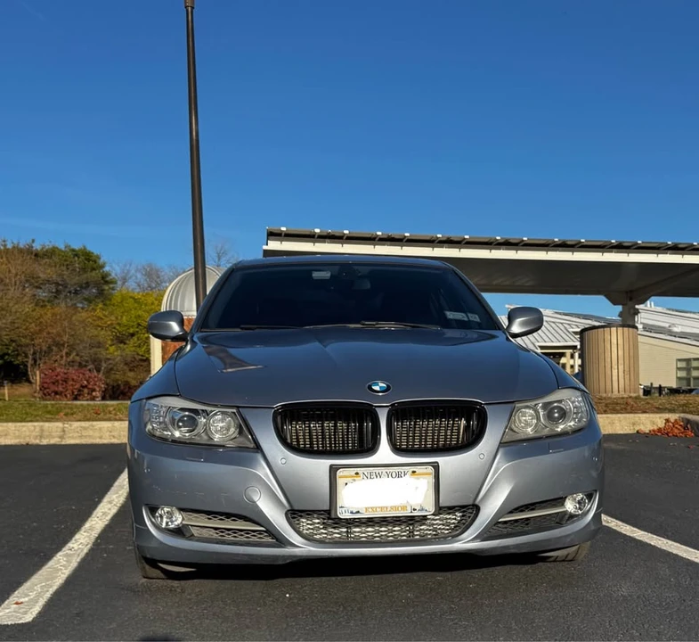 2011 BMW E90 335i Sedan - Image 9 of 16