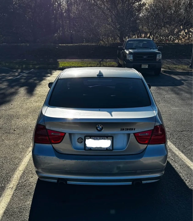2011 BMW E90 335i Sedan - Image 5 of 16