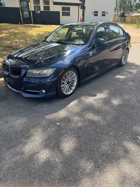 2011 BMW E90 335i Sedan - Image 4 of 5