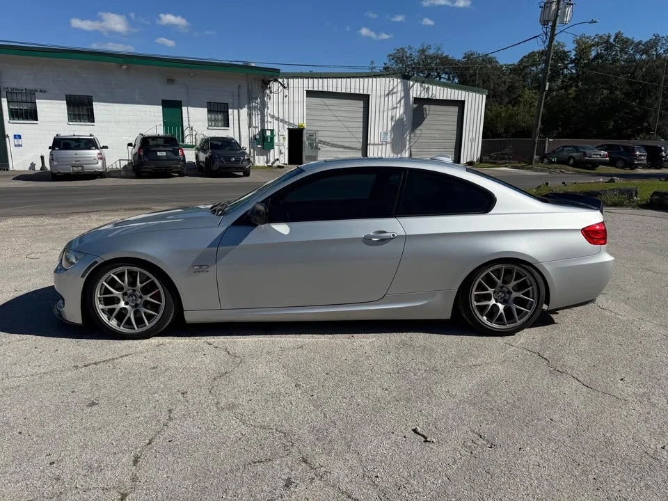 2011 BMW E92 335i Coupe - Image 2 of 17