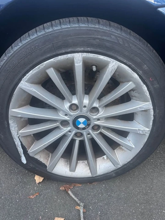 2011 BMW E90 335i Sedan - Image 11 of 14