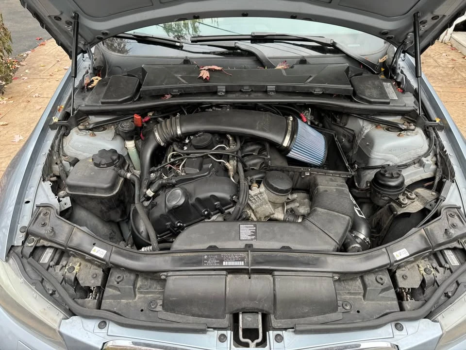2011 BMW E90 335i Sedan - Image 6 of 6