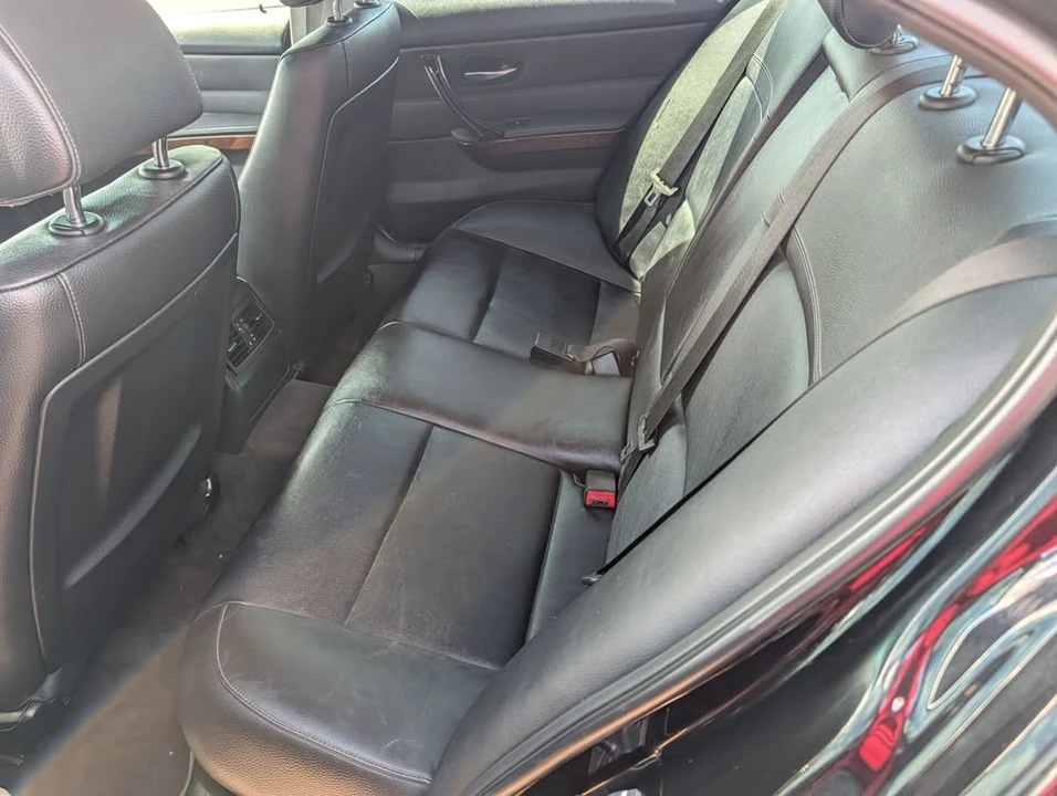 2011 BMW E90 3 Series Sedan - Image 4 of 6
