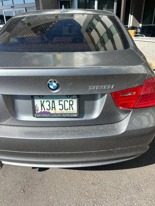 2011 BMW E90 3 Series Sedan - Image 4 of 4