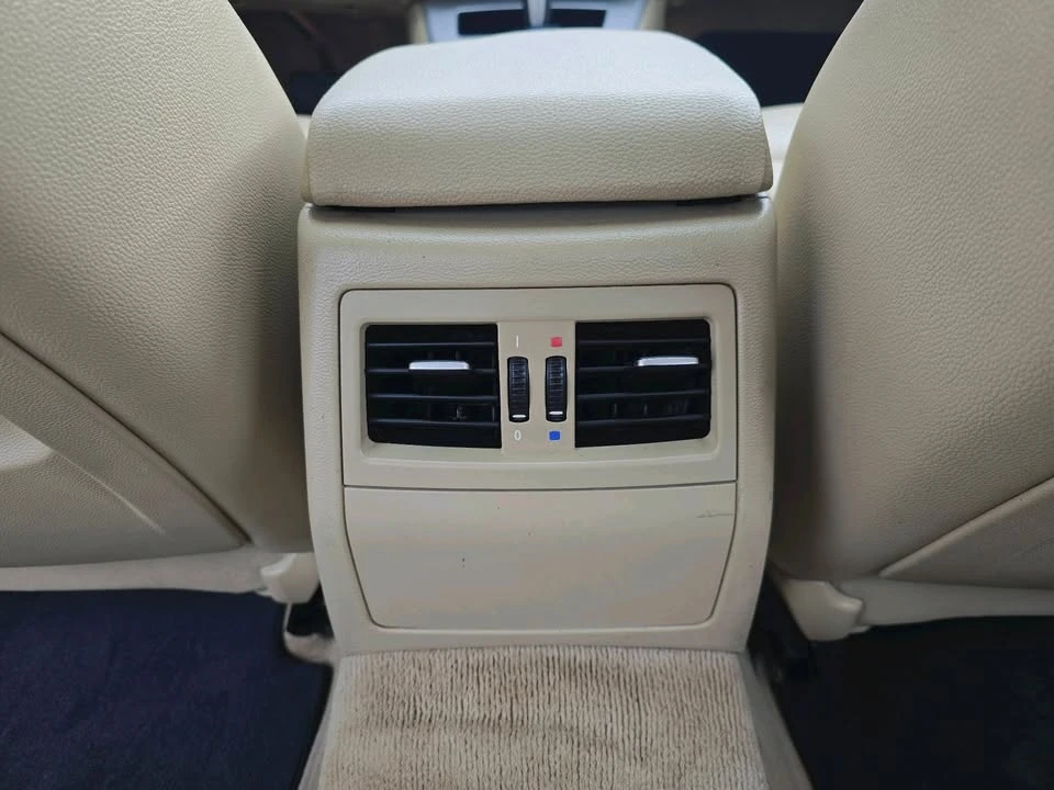 2011 BMW E90 3 Series Sedan - Image 14 of 20