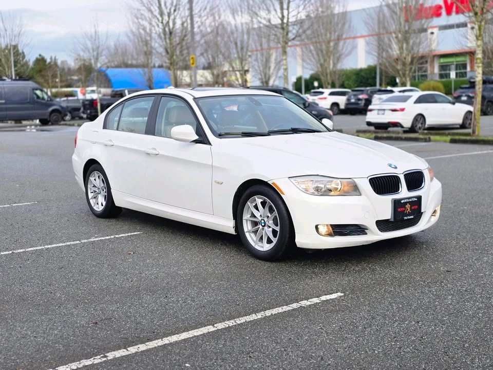 2011 BMW E90 3 Series Sedan - Image 4 of 20
